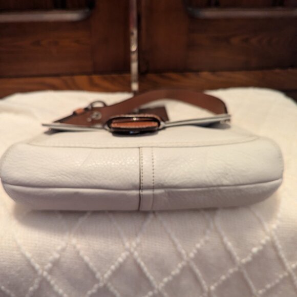 Y2K/vintage coach F13105 pebbled leather SOHO off white with tan shoulder bag - Picture 6 of 15